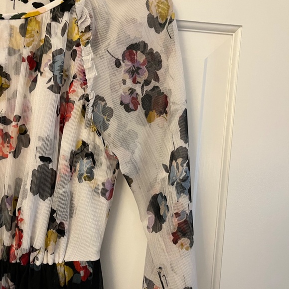 Ann Taylor Dress - Picture 3 of 6